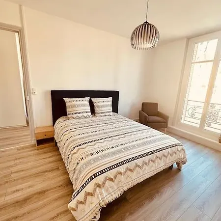 Διαμέρισμα De La Belle Vue Charleville-Mézières