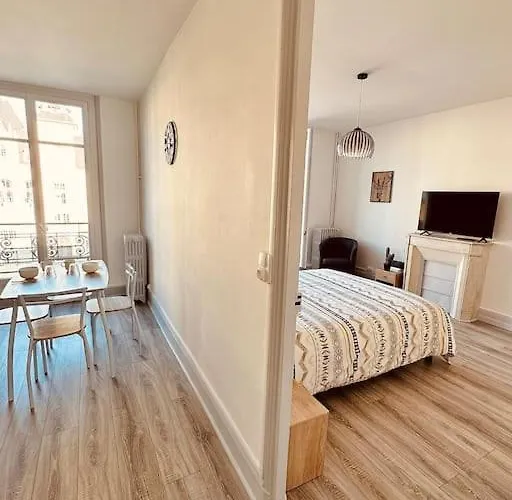 De La Belle Vue Charleville-Mezieres